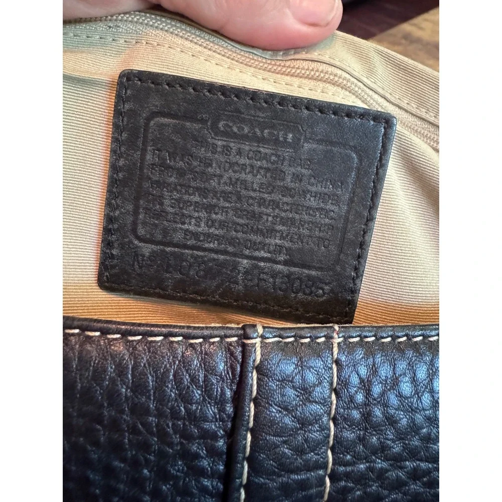 Coach Hamilton Crossbody Bag Small Black‎ Leather Turnlock Classic Heritage